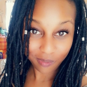 femme noire de 39 ans de Bordeaux